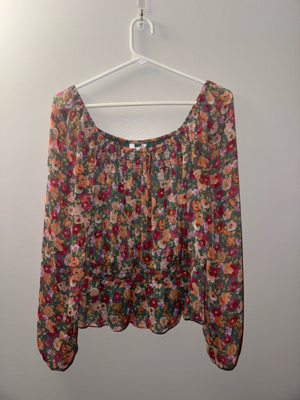 LC Lauren Conrad Green Floral Peasant Blouse